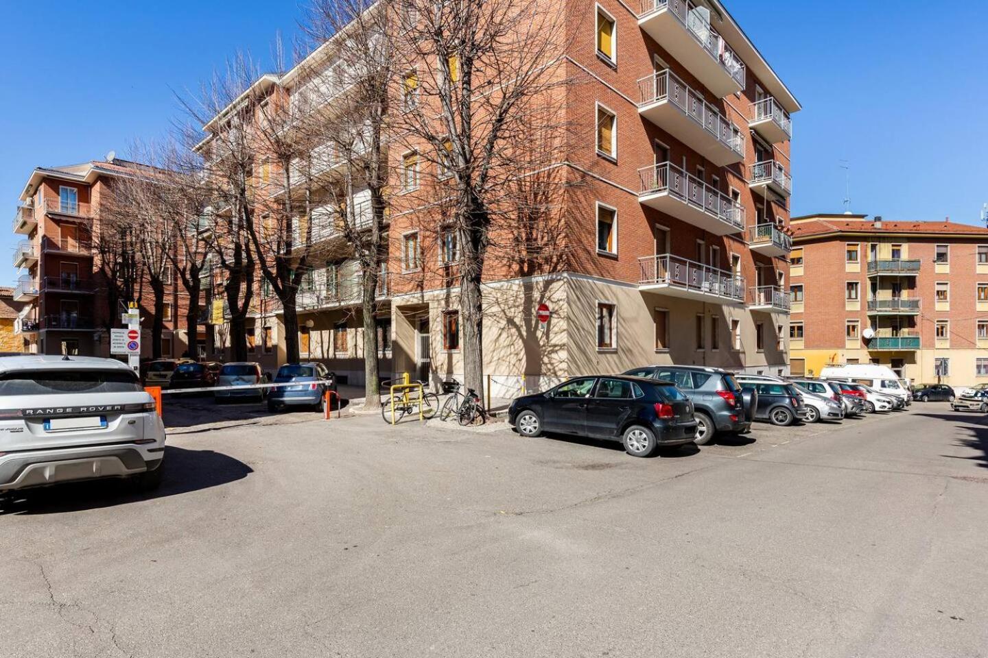 La Piazzetta Apartment Piacenza Luaran gambar